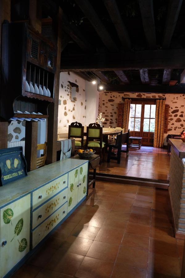 La Casa De Isabela Villa Arenas de San Pedro Bagian luar foto